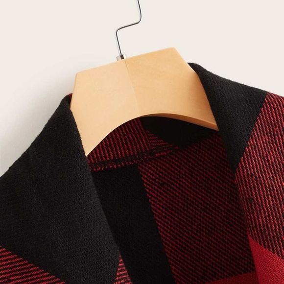 Buffalo Plaid Vest - Picture 2 of 4